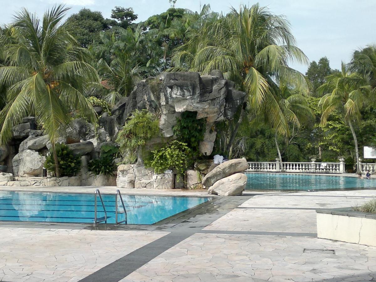 Pulai Spring Resort Kampung Kangkar Pulai 외부 사진
